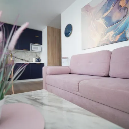 Modern 40m2 Balcony Parking Netflix Apartament Kołobrzeg