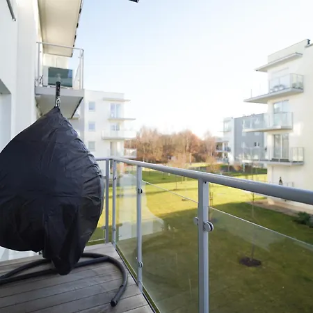 Modern 40m2 Balcony Parking Netflix Apartament *