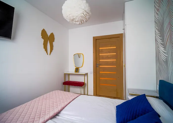 Modern 40m2 Balcony Parking Netflix